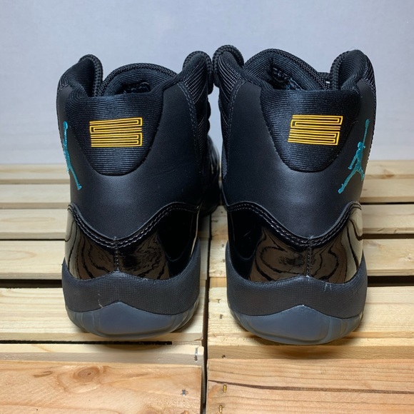 SOLD - Picture 4 of 9